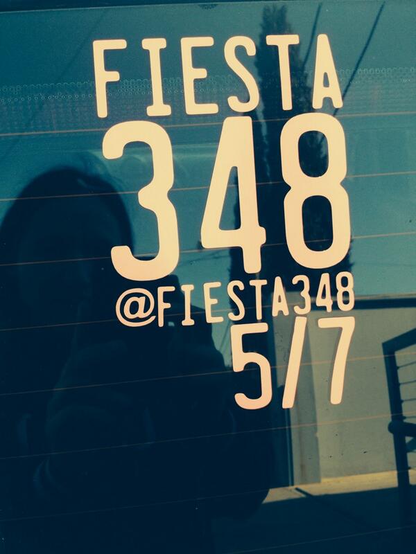 julilarraz's tweet photo. Definitivamente....la fiesta del año! @Fiesta348 @HockeyCULP  #patealasemana http://t.co/lGnbbpkWZJ