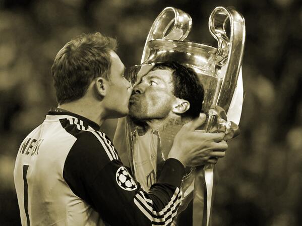 mr_hank's tweet photo. Libero #ManuelNeuer erhält von mir den #GoldenerLothar für seine heutige Leistung #GERALG http://t.co/b0HVqhITzc