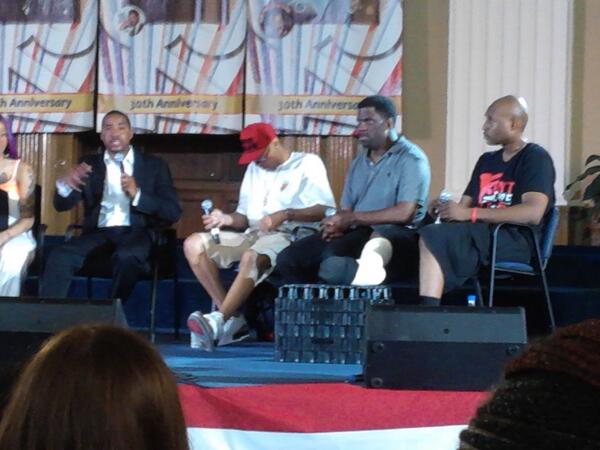 thewrighttouch3's tweet image. Rainbow Push, hanging out with Rhymefest, Tony Scofield of WGCI &amp;amp; Katie Got Bandz!  The Wright Touch Athletics