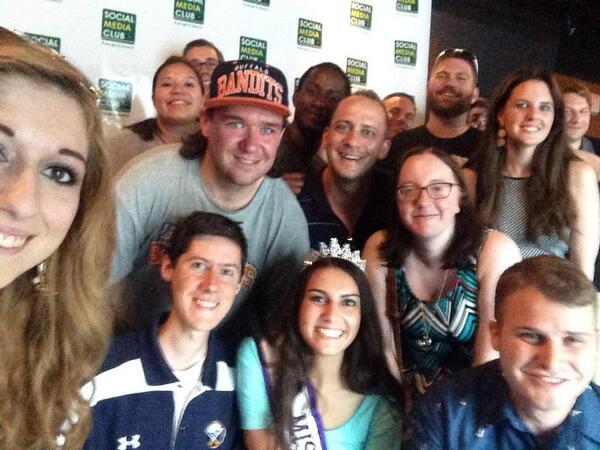 smcBuffalo's tweet image. How many awesome people can you fit in a group selfie??? 15! We beat @TheEllenShow! #SMDayBuf14