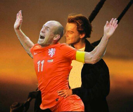 Armanus7's tweet photo. robben de noche http://t.co/cONKtWMVOe
