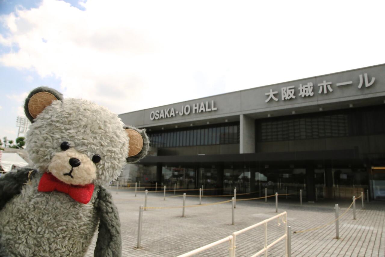 ゆず公式ツイッター Yuzu Arena Tour 14 新世界 ツアー6ヶ所目 大阪城ホールにやってきました 今日も良い天気です T Co Vxs4cbmndy Http T Co Vykffitu3b Twitter