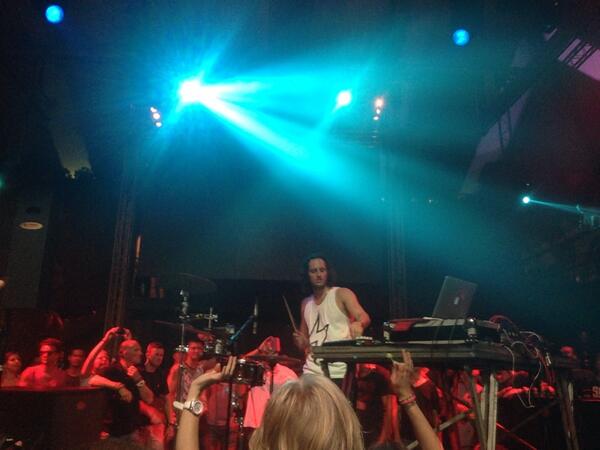 IbizaClubNews's tweet photo. Julien Bracht live at @Amnesia_Ibiza #Cocooon! This is something else! http://t.co/E0FCgmMw8e