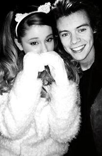 zapdeharry's tweet photo. Te quiero mucho muchísimo, enana. <3 http://t.co/OK1z11tliT