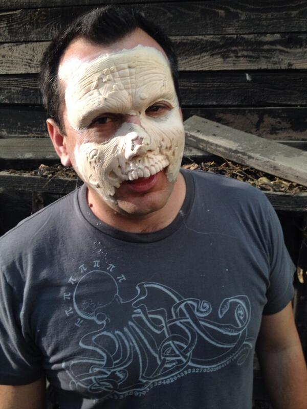 thegamesmith's tweet photo. is feeling a little under the weather. Think a little tasty snack of brains will do the trick? #zombie360 http://t.co/EgEgcbAyI3