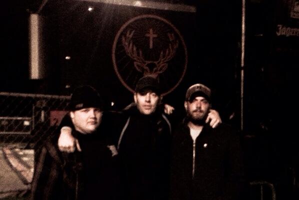 i_m_c_a_l_e_b's tweet photo. Me with two of the coolest motherfuckers you'll ever meet. #ROTR2014 #bestpals http://t.co/7LueMZsrt2