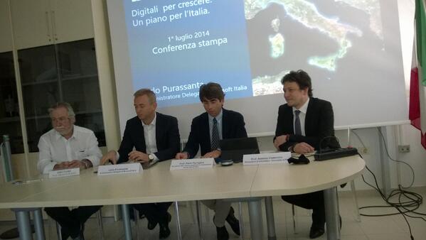 Taglio del nastro ufficiale a Pisa per il Led di #digitalipercrescere <a href="/purassan/">Carlo Purassanta 🇪🇺</a> <a href="/universitdiPisa/">Università di Pisa</a> <a href="/FabioSantini71/">Fabio Santini</a>