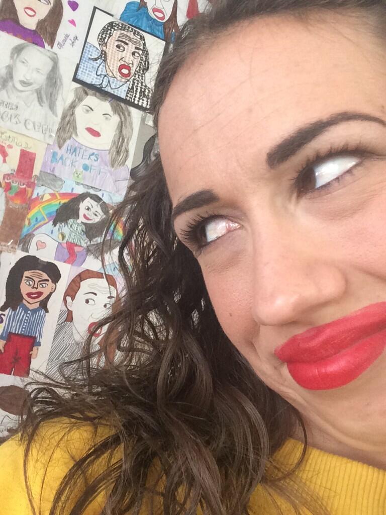 Miranda Sings on Twitter.