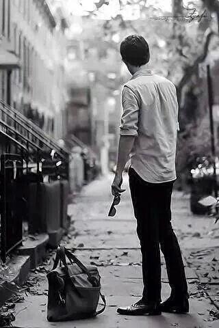 سأدير ظهري للزمان