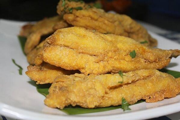 MaheshLunchHome's tweet image. @Karra_Launda Here's a virtual treat for you :) #BombilFry Hope to serve you soon!!