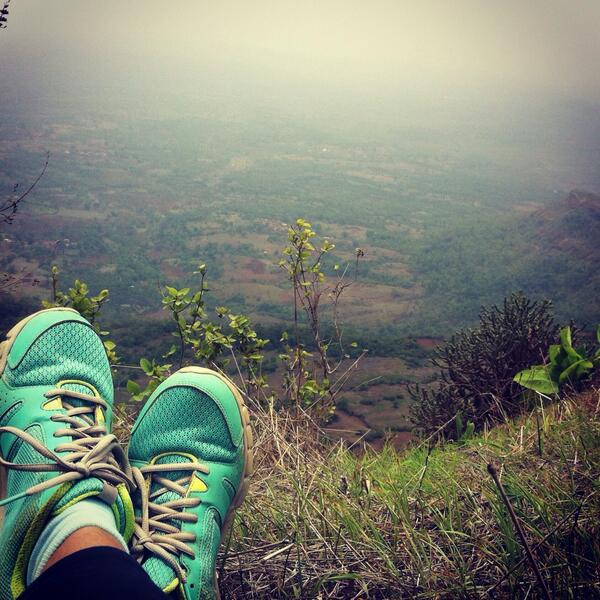 ravina_kothari's tweet photo. In an ideal world, I would have done this everyday. Sat morning #trek to kothaligad. @GIwanderers http://t.co/DOEHaXG3Qr