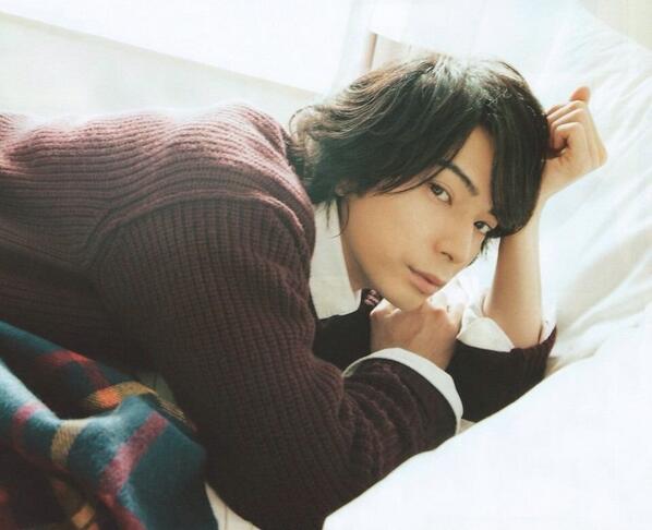 _______31O4's tweet photo. @_______SllXOOX 
: )　　　　　んじゃあ  これ    ！ http://t.co/85ZE4ZGnBi
