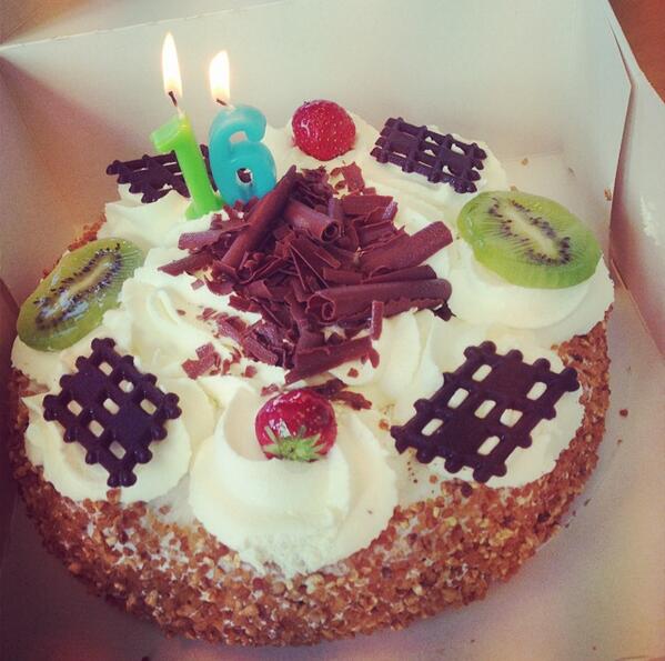 Accompli Afbouw bestaat vandaag 16 jaar! #Accompli #feest #datiseentaartwaard