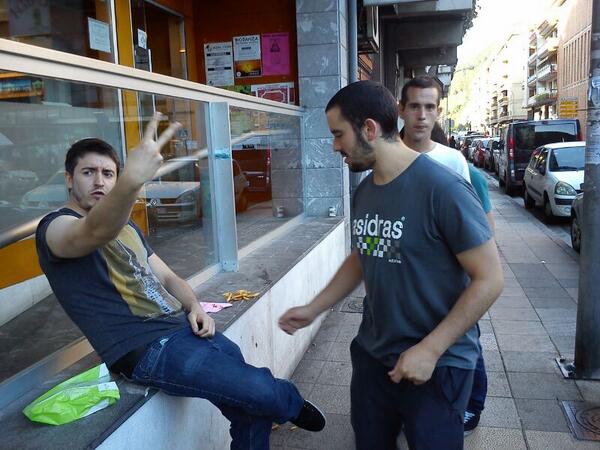 Zuen laguntza behar dugu! #orissuainhools