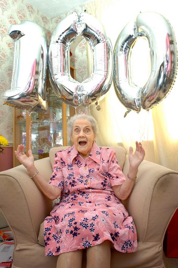 Banbury photographic tweet media