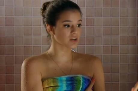 portalR7's tweet image. Bruna Marquezine levanta suspeita de gravidez r7.com/SdcH #R7