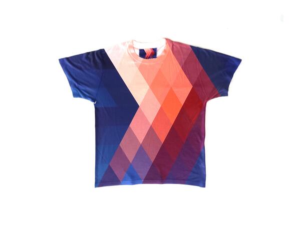 The_Geometrics's tweet image. new designs on the heat press today! @The_Geometrics @AimeeBetts @royalacademy @wgsn #RadicalGeometry #LoveGeometrics