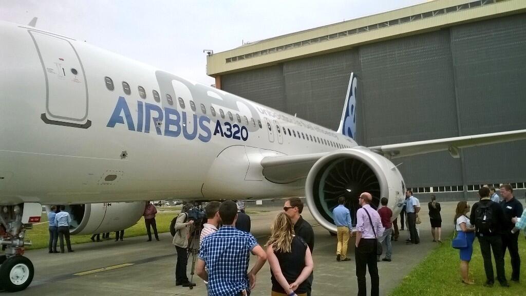 BrdLkw7IQAAbUCe.jpg:large