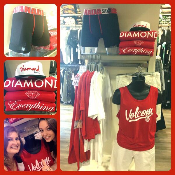 Boathouse032's tweet photo. Happy Canada day from us at #boathouse! Come get your last minute Canada day outfit, We're open 9-5 today!! http://t.co/TWfMsZbxcy