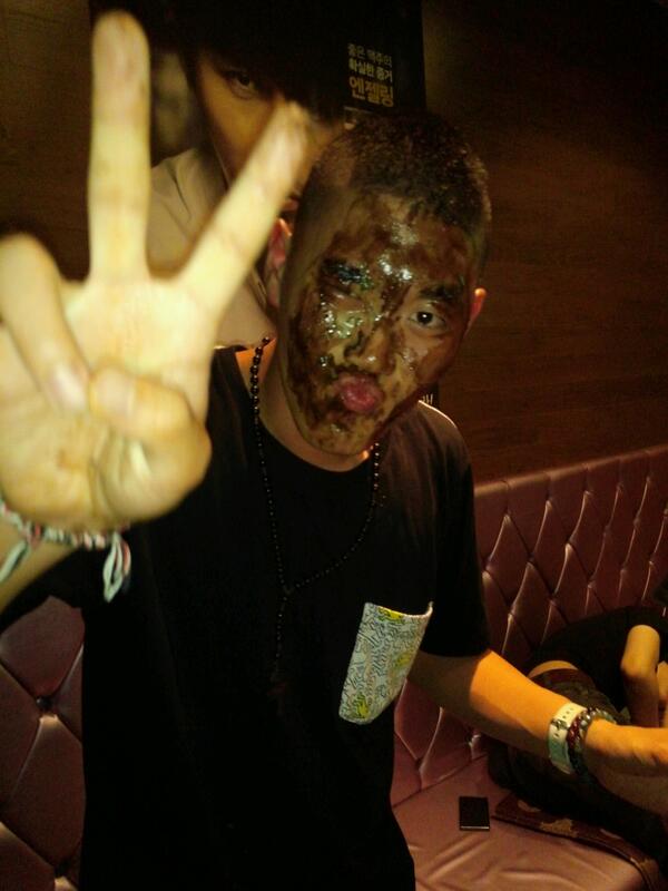 DOX_A's tweet photo. @zoovely @zenesy 아 이자식이?? http://t.co/MnHsrJ90RR