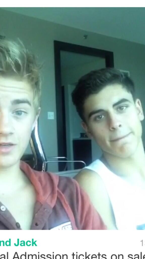 TalkMagconToMe tweet picture