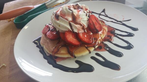 cafe_taste's tweet photo. We were experimenting last week. Who would like to see this on the menu? #pancakes #desserts #sweettooth http://t.co/hckDw63TPJ