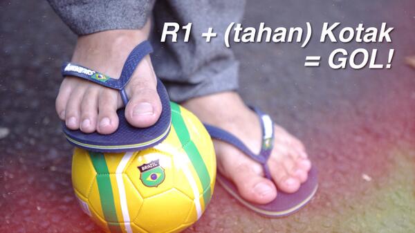 benakribo's tweet photo. Sekarang kalo jumatan gue makin ganteng deh. Thanks @havaianasID buat sendal versi world cup-nya! :D http://t.co/cZCDkTuHrd