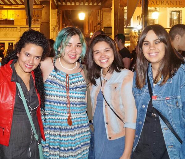 c0conut's tweet photo. Fiesterass! http://t.co/MKcKT9QxD3