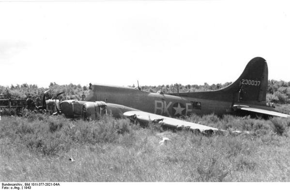 HitWithHistory's tweet image. Crashed B17 bomber, France-1943