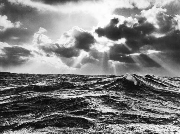 HitWithHistory's tweet image. A Midwinter Squall in the North Atlantic by William Vandivert-1943