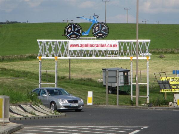 apollo_cradles's tweet photo. More photos of the Apollo bike at Flouch roundabout @letourcamping, right on the @letouryorkshire route this Sunday. http://t.co/Ppq5GSaOHK