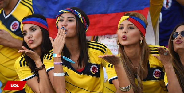 UOL's tweet photo. Aí sim! Veja quais são as torcedoras mais bonitas da Copa do Mundo http://t.co/nYCKbsoGc0 http://t.co/tL2EgADFAm