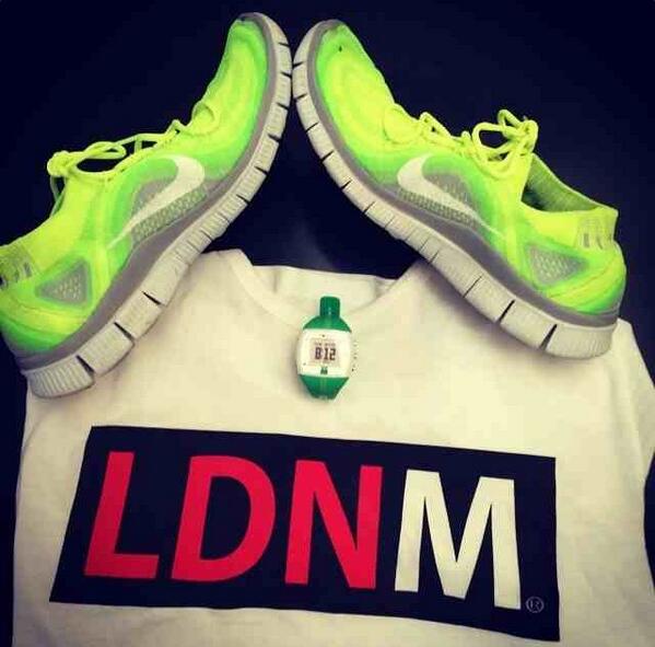 LDN_Muscle's tweet photo. “@JDoddy01: @LDN_Muscle That combo tho👟⌚️👕
👏😍 #BoxTee #HIITPack
http://t.co/RSR2r9BZxt
http://t.co/HUMbJKVd81 http://t.co/gj8qLIwXA1