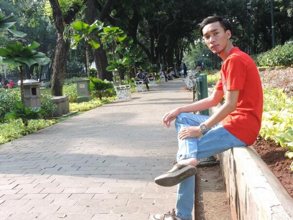 MVicry's tweet photo. Hunting http://t.co/p1usYESWdc