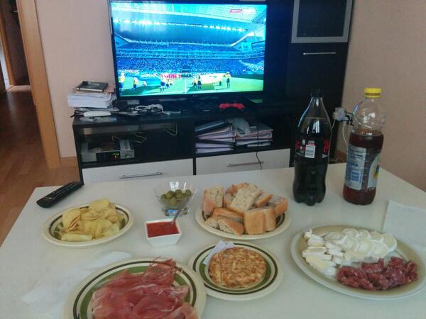 #ARG vs #SUI con <a href="/FMDeStefano/">F. Miguel De Stefano</a> #Barcelona