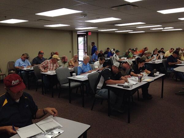 Another great group of dealers in Scottsbluff, Nebraska!  Full house ready to see the new portfolio of @DEKALBSeed