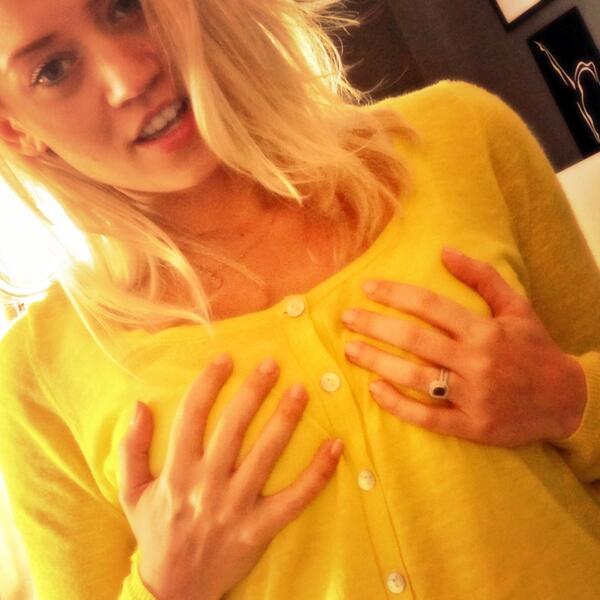 KimberlyKWyatt's tweet image. Its that time! #checkemtuesday @coppafeelpeople @fabulousmag