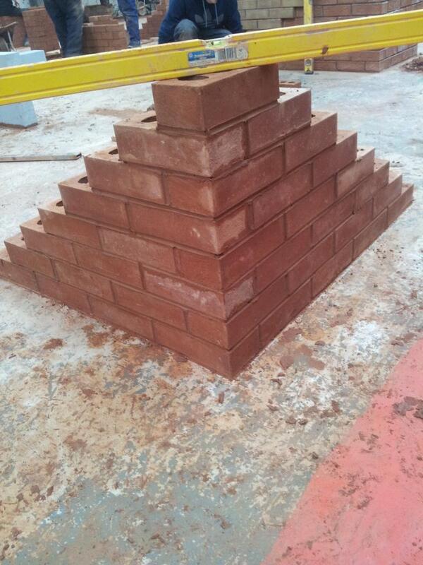 devil_mann's tweet image. 