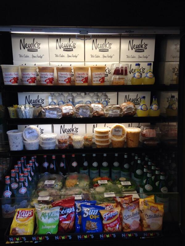 newkspringfield's tweet photo. Grab N Go a fresh salad or sandwich.Call ahead your specialty order. 889-0250. Next door to Nakato http://t.co/FC7bcMNOZg
