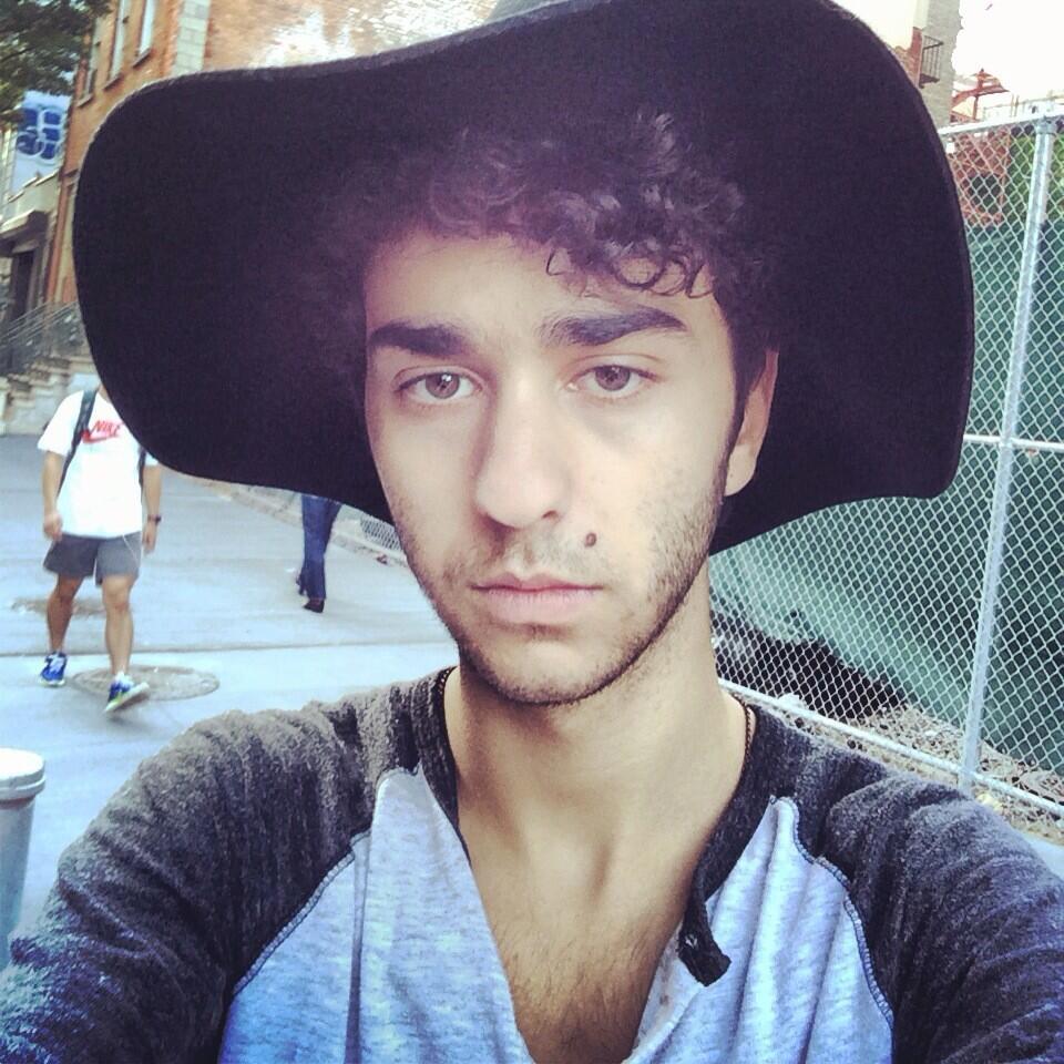 alex wolff gay mike stark gay rit