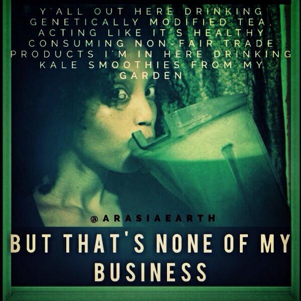 damnnearraw's tweet photo. LOL #ButThatsNoneOfMyBusiness @ARASIAEARTH @rawfoodzrokaz http://t.co/UeB9Izomrl