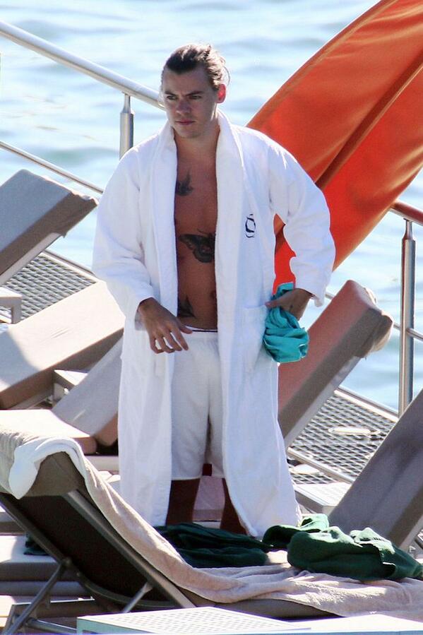 1DAlert tweet picture