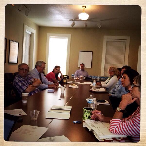 JaxBeautiful's tweet photo. #KeepJaxBeautiful board was working hard at our ann. retreat. Great things are coming! @Joey_McKinnon @SheilaCribb http://t.co/e5KdeVzrnl