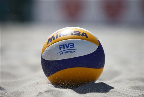 volleyballworld's tweet photo. All pictures of the #StavangerGS are available on our website
#beachvolleyball http://t.co/Vio2mARRn5 http://t.co/VGYNSzM6y2