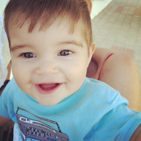M_Dellano's tweet photo. La cosita más bonita que existe 😍😍😍 http://t.co/w6rXOIzUBB