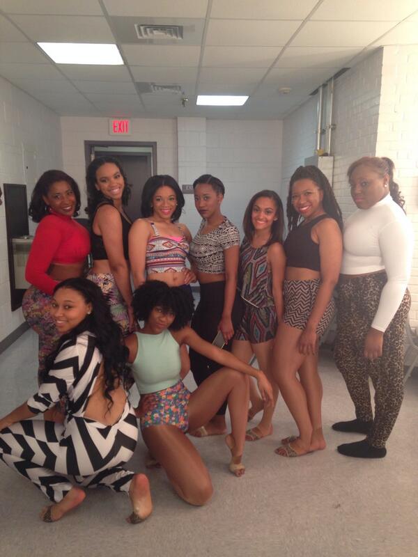 JAEEwalking's tweet image. my AIM girls. I've been knowing them my entire life, &amp;amp;I don't know I would be without them. love y'all😘 #gradchapter