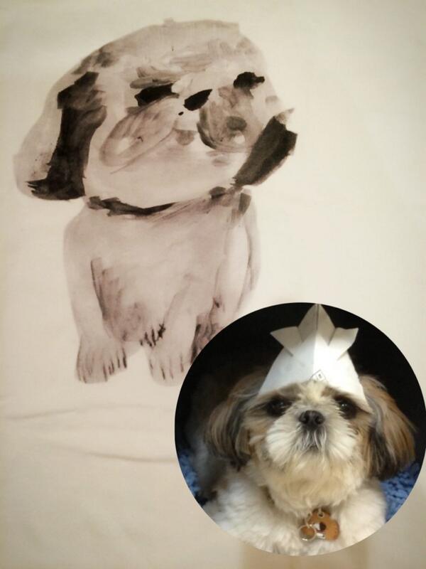 Aiko Official در توییتر 友達のぶんちゃんがくれたtシャツが 実家で飼ってる犬にそっくり過ぎて そのtシャツを見ると 実家の犬の目と鼻の辺りのにおいが恋しくなる Http T Co 27s2odreyp