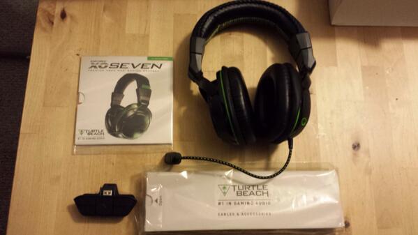 JRaze_'s tweet image. Turtle beach headset giveaway! Must be following me and @VizionaryGaming! Winner will be announced in 2 hours! RT