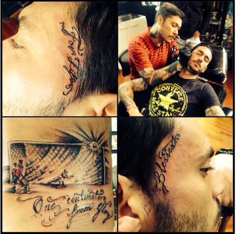 FutEnSerio's tweet photo. La foto del tatuaje del jugador chileno Pinilla, que se tatuó el poste que estrello en el parido #BRA vs #CHI http://t.co/0uKrWCE3mw