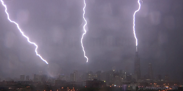 BusinessInsider's tweet photo. Insane lighting storm hits three iconic Chicago towers at once http://t.co/Re9XJKd1Zx http://t.co/d7jHnHCnzA